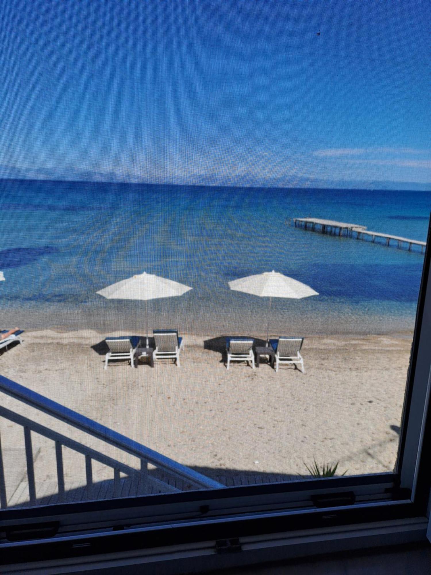 Seaside Studios Mesongi Luaran gambar